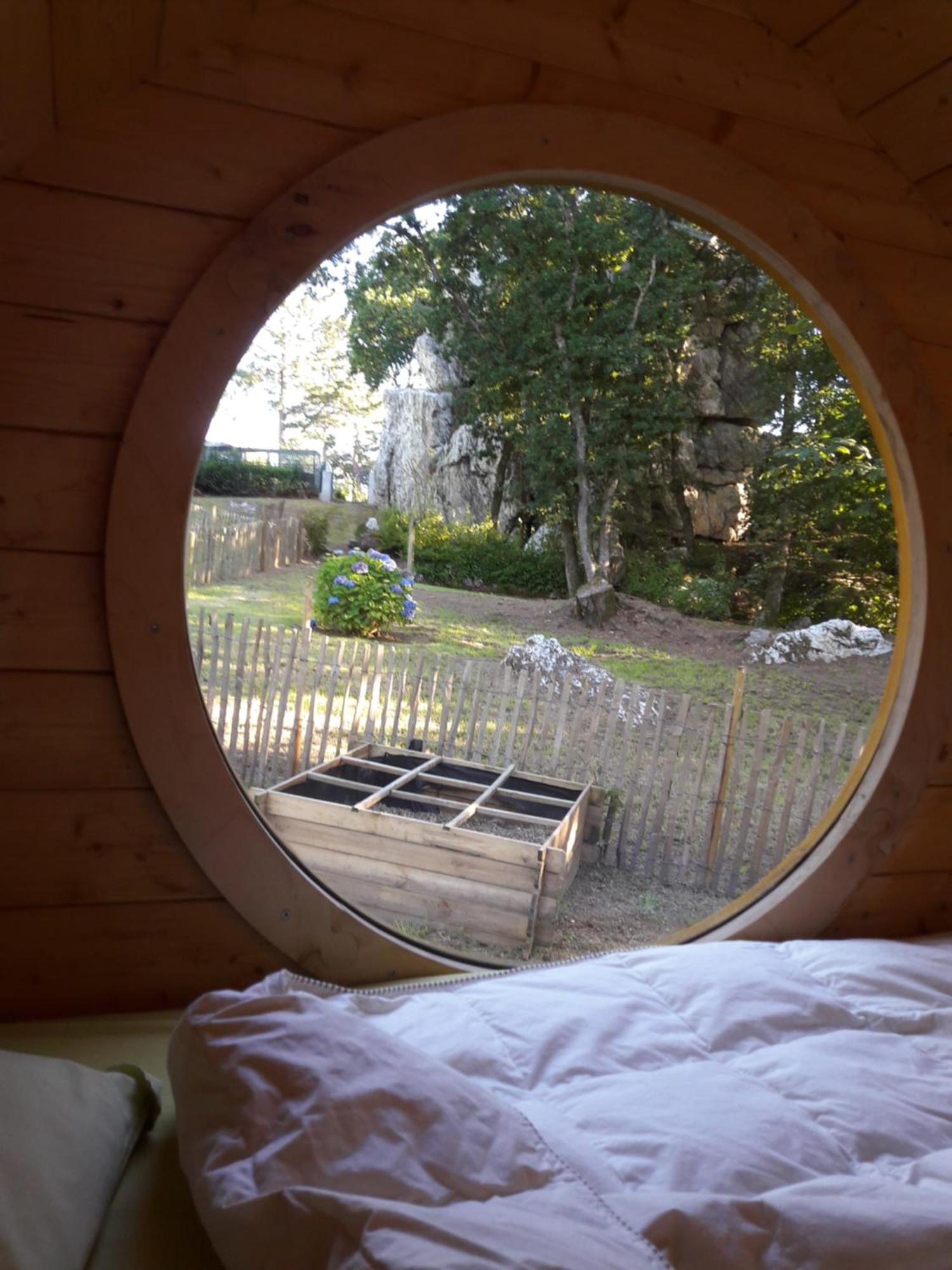 Le Rocher Du Samoyede Dirinon Room photo